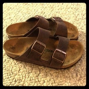 Birkenstock’s size 38
